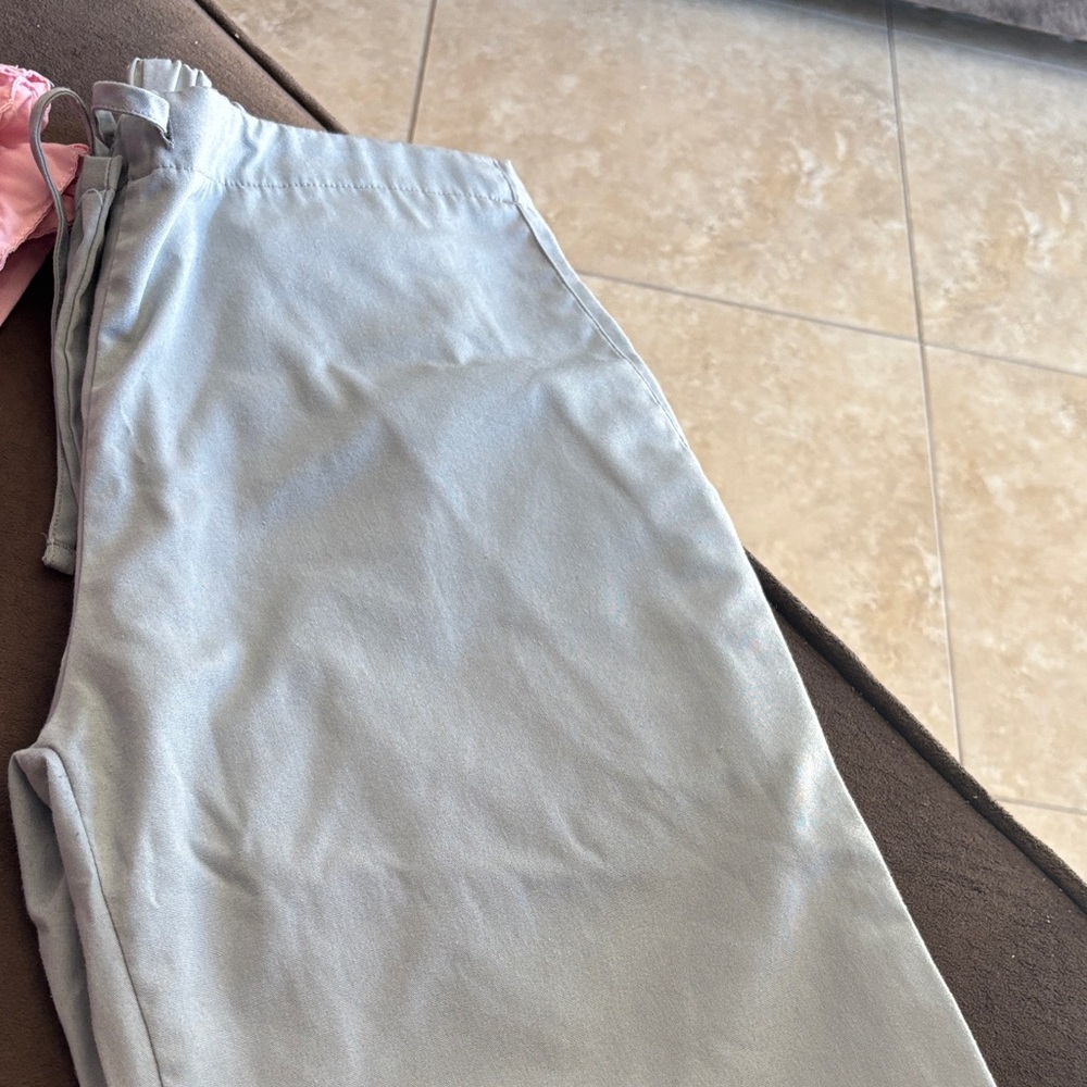Cherokee Women's Sweatpants in Gray, Black, and Pink - Picture 5 of 6